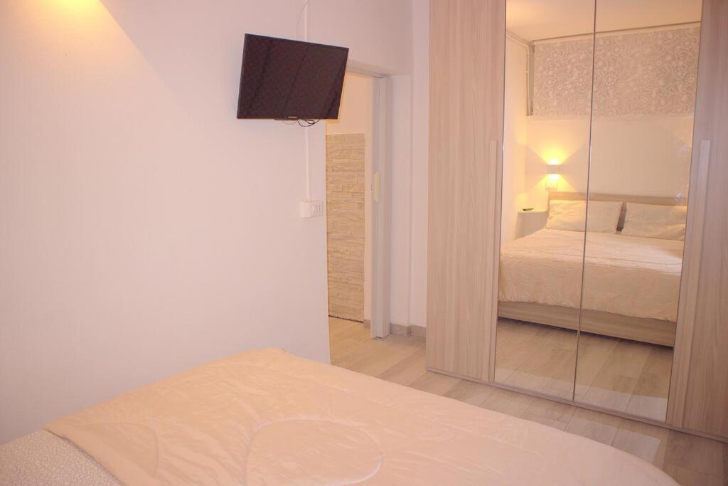 Vittoria Apartment เวนิส ภายนอก รูปภาพ